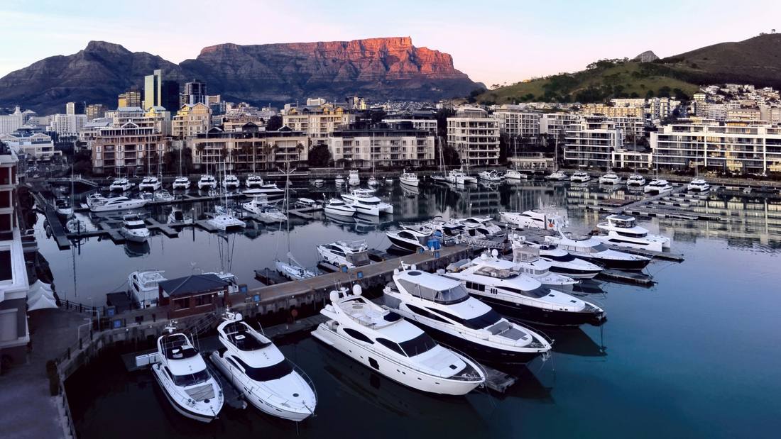 V&A Waterfront marina with Table Mountain at sunrise
